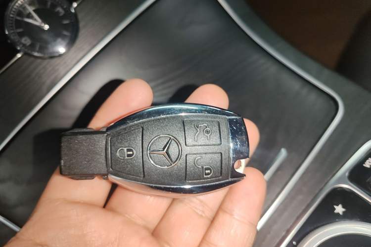 Used Mercedes-Benz C-Class 2015 Revised C 200 L Sport Edition Interior 1