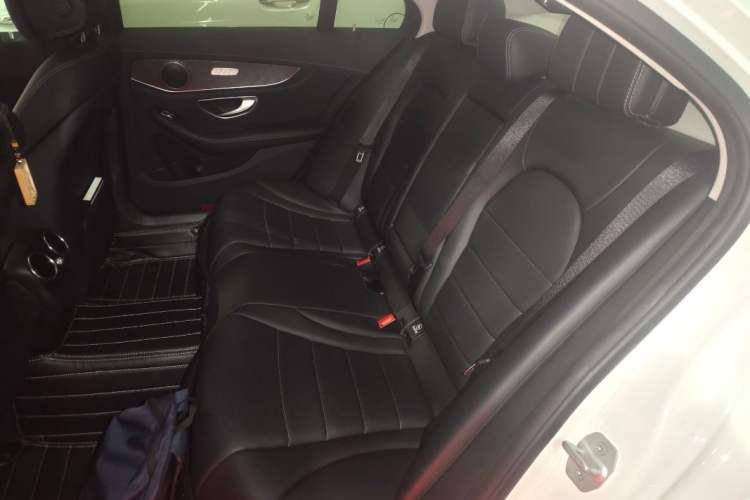 Used Mercedes-Benz C-Class 2015 Revised C 200 L Sport Edition Interior 1