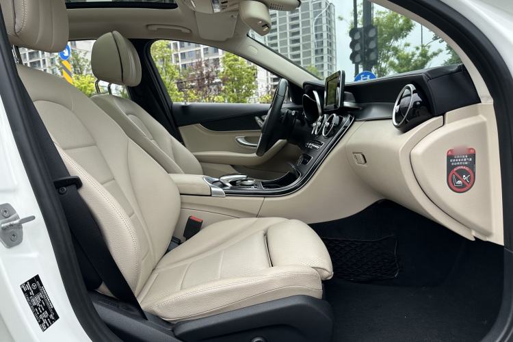 Used Mercedes-Benz C-Class 2015 Revised C 200 L Sport Edition Interior 2