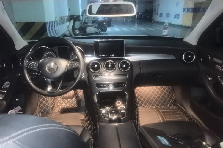 Used Mercedes-Benz C-Class 2015 Revised C 200 L Sport Edition Interior 2