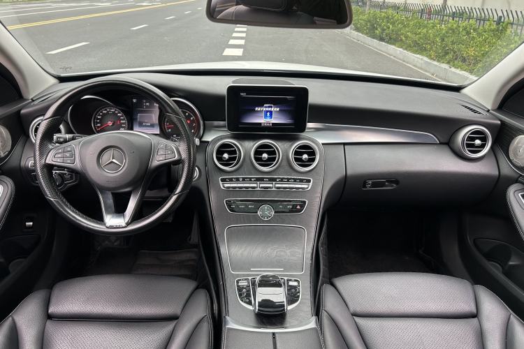 Used Mercedes-Benz C-Class 2015 C 200 station wagon Interior 2