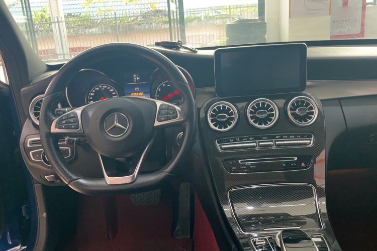 Used Mercedes-Benz C-Class 2015 C 200 Sport Edition Interior 3
