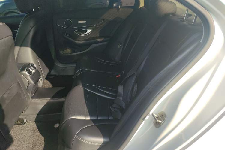 Used Mercedes-Benz C-Class 2015 Restyled C 180 L Sport Edition Interior 4