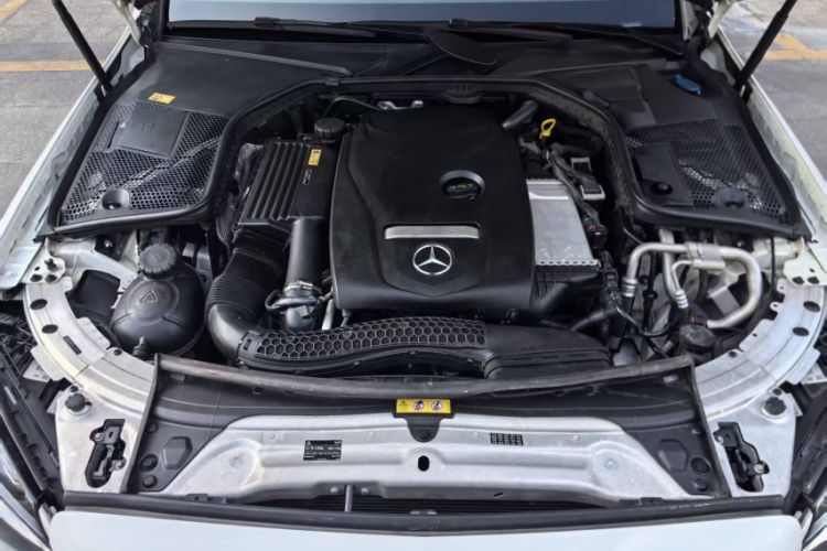 Used Mercedes-Benz C-Class 2015 Revised C 200 L Sport Edition Interior 8