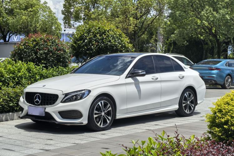 Used Mercedes-Benz C-Class 2015 C 200 Sport Edition Guazi used car, China used car export, Used car for sale, Used  cars, Cheapest cars for sale