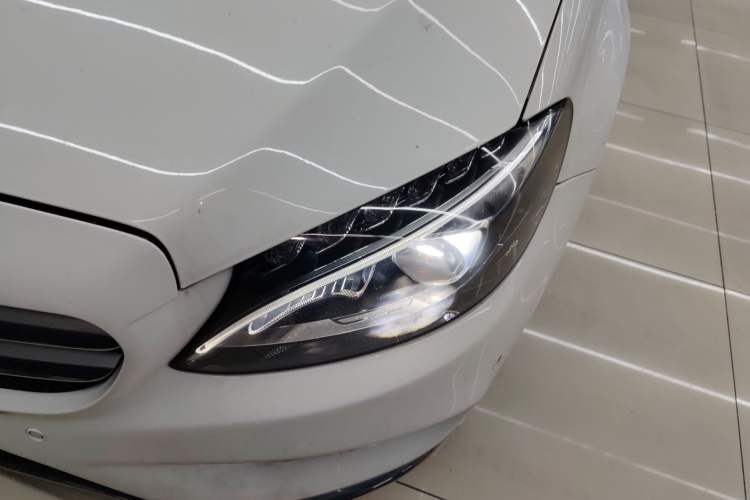 Used Mercedes-Benz C-Class 2015 Revised C 200 L Sport Edition Left Front Headlight