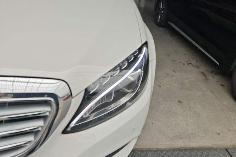 Used Mercedes-Benz C-Class 2015 Facelift C 200 L Left Front Headlight