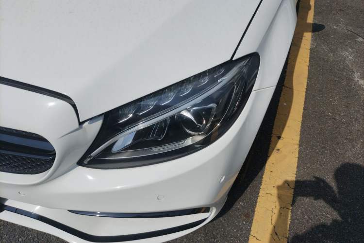 Used Mercedes-Benz C-Class 2015 C 200 station wagon Left Front Headlight