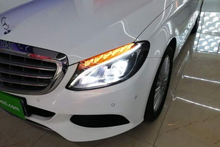 Used Mercedes-Benz C-Class 2015 C 200 L Left Front Headlight