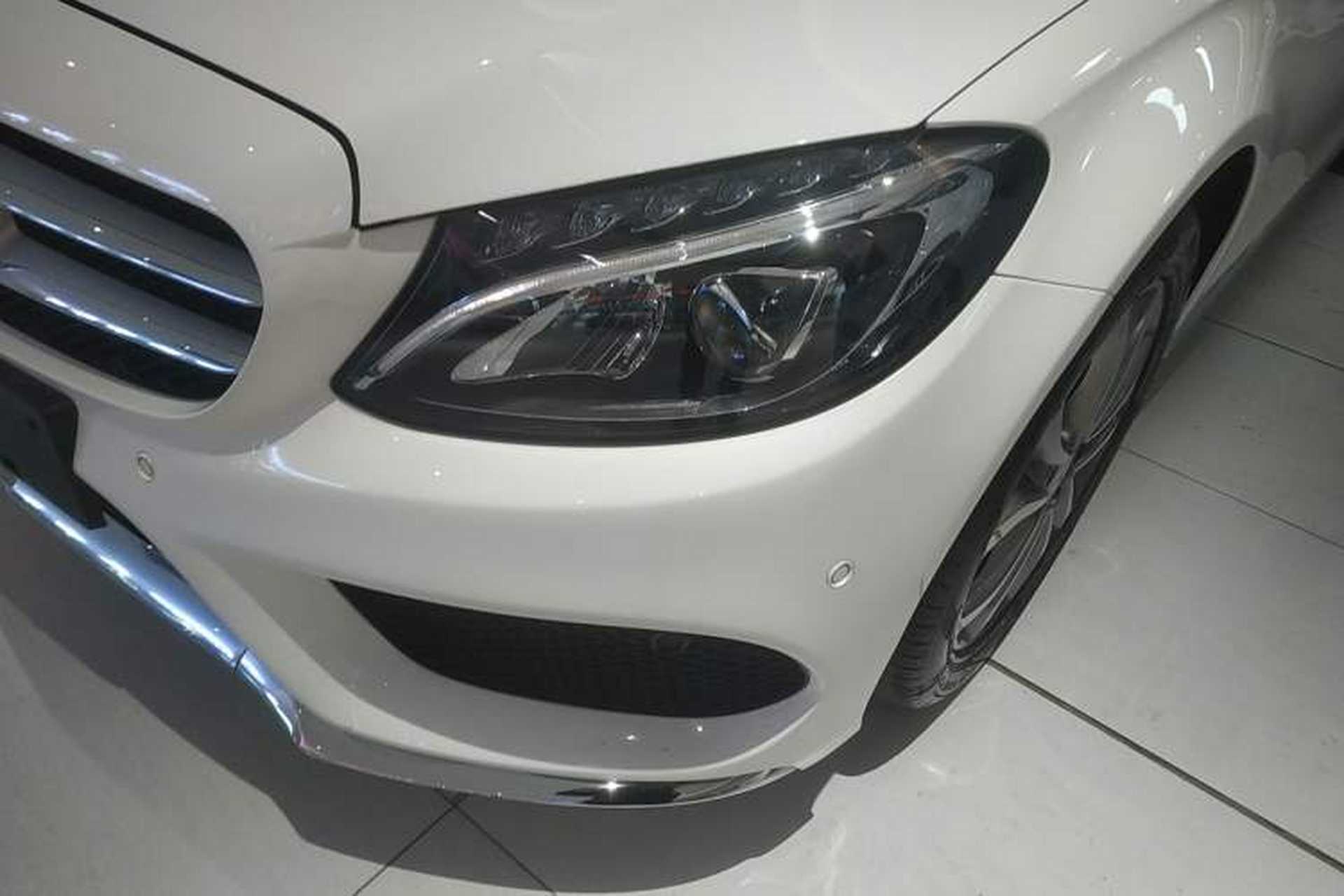 Used Mercedes-Benz C-Class 2015 C 200 L Sport Edition Left Front Headlight
