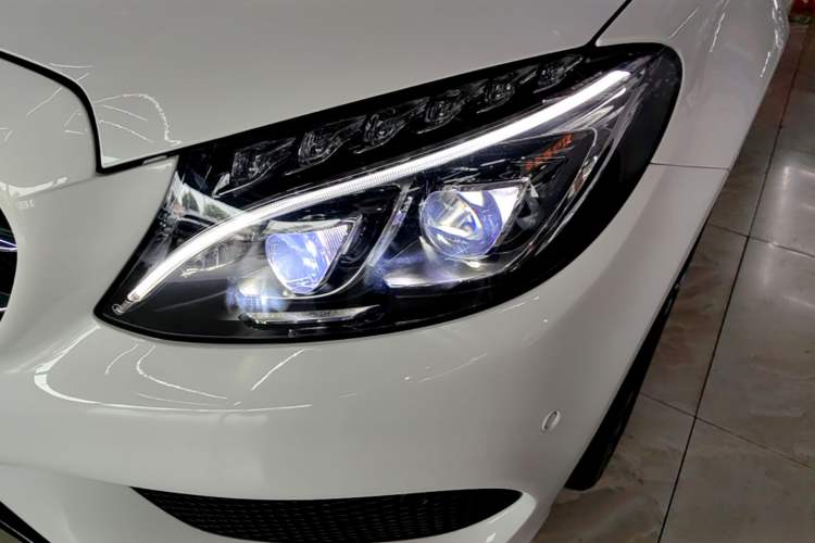 Used Mercedes-Benz C-Class 2015 C 300 Sport Edition Left Front Headlight