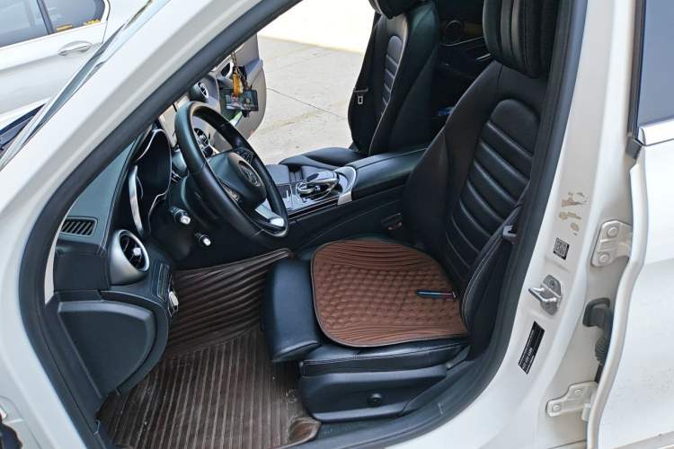 Used Mercedes-Benz C-Class 2015 Facelift C 200 L Left Front Seat