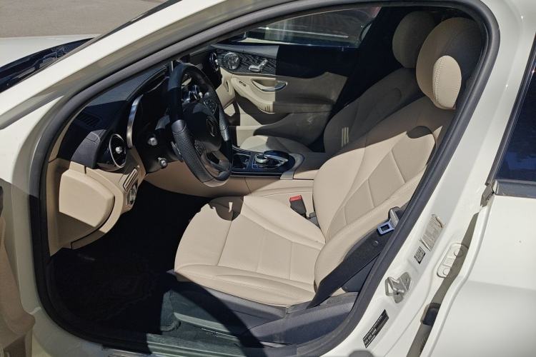 Used Mercedes-Benz C-Class 2015 C 180 L Sport Edition Left Front Seat