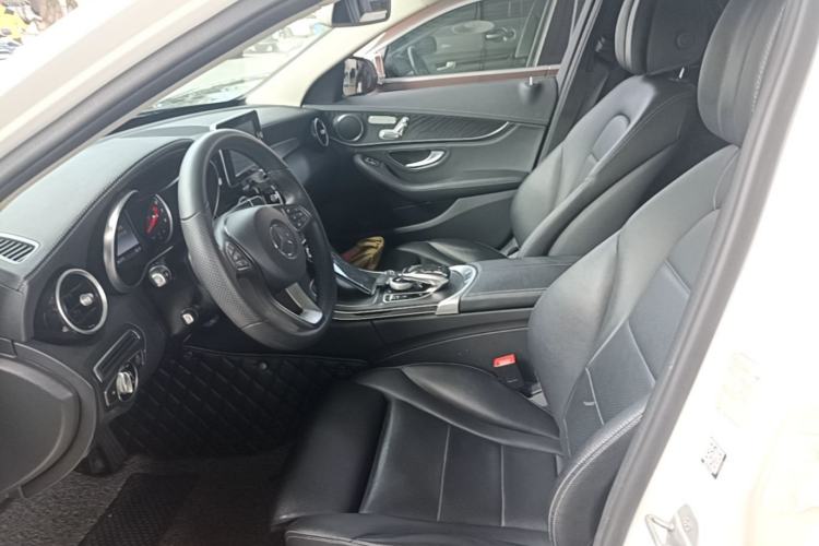 Used Mercedes-Benz C-Class 2015 Revised C 200 L Sport Edition Left Front Seat