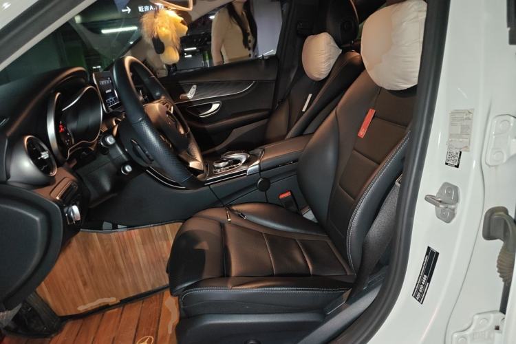 Used Mercedes-Benz C-Class 2015 C 200 station wagon Left Front Seat
