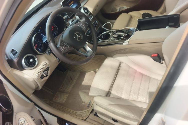 Used Mercedes-Benz C-Class 2015 Facelift C 200 L Left Front Seat