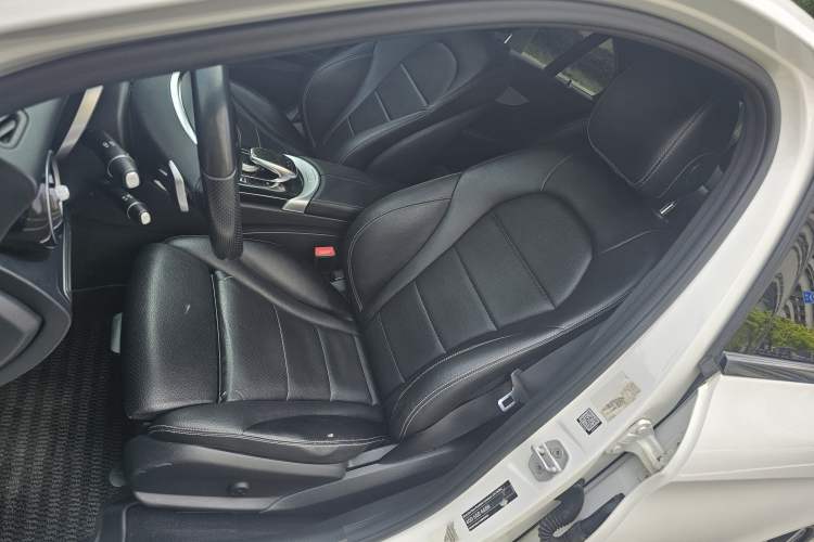 Used Mercedes-Benz C-Class 2015 C 200 Sport Edition Left Front Seat