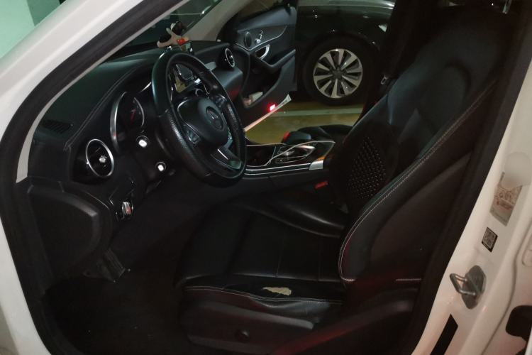 Used Mercedes-Benz C-Class 2015 Restyled C 180 L Sport Edition Left Front Seat
