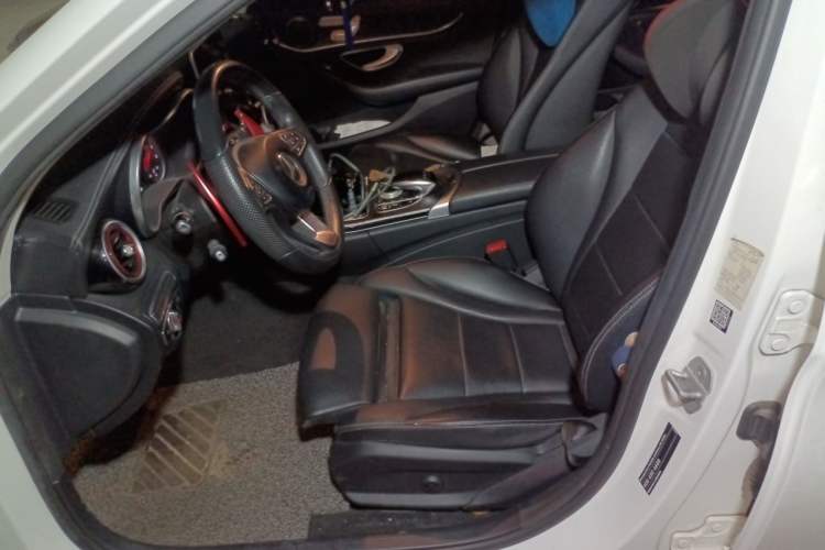 Used Mercedes-Benz C-Class 2015 Revised C 200 L Sport Edition Left Front Seat