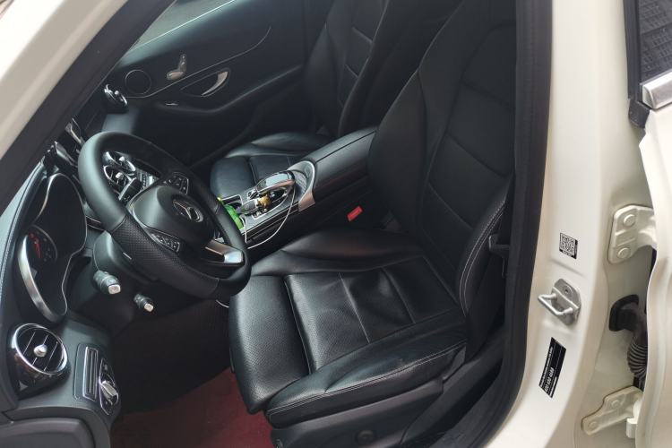 Used Mercedes-Benz C-Class 2015 C 180 L Sport Edition Left Front Seat