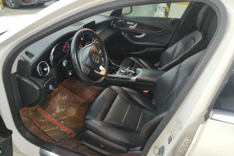 Used Mercedes-Benz C-Class 2015 C 200 L 4MATIC Sport Edition Left Front Seat
