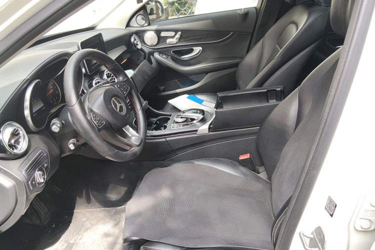Used Mercedes-Benz C-Class 2015 Revised C 200 L Sport Edition Left Front Seat