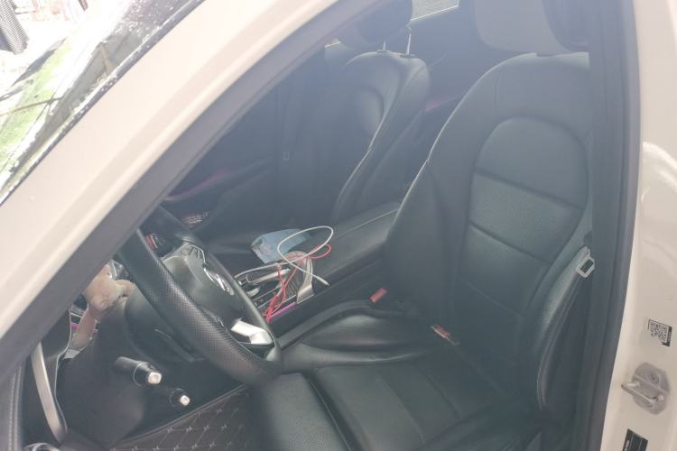 Used Mercedes-Benz C-Class 2015 Revised C 200 L Sport Edition Left Front Seat