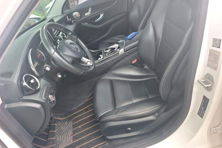 Used Mercedes-Benz C-Class 2015 C 180 L Sport Edition Left Front Seat
