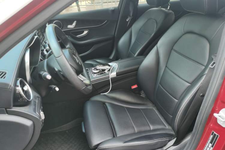Used Mercedes-Benz C-Class 2015 Restyled C 180 L Sport Edition Left Front Seat