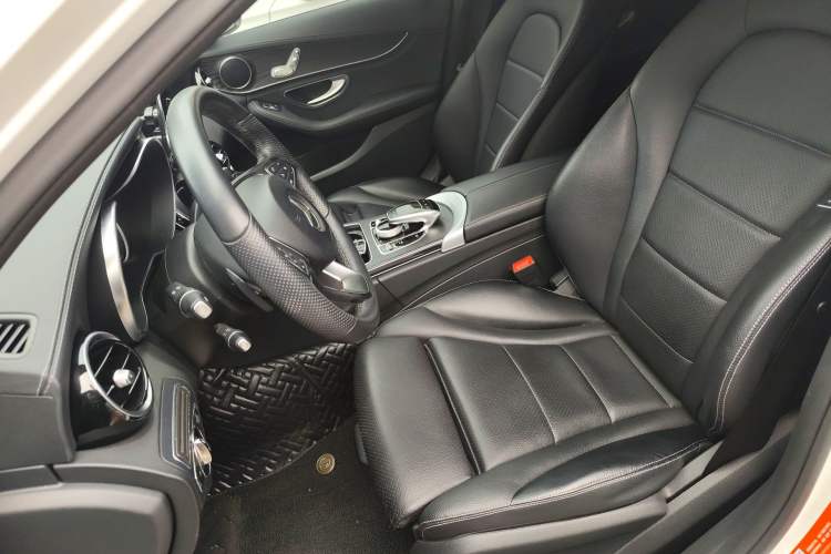 Used Mercedes-Benz C-Class 2015 C 180 L Sport Edition Left Front Seat