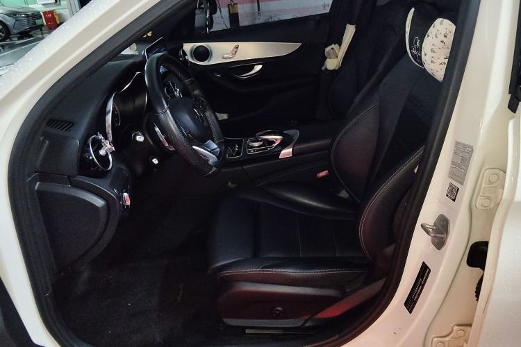 Used Mercedes-Benz C-Class 2015 C 200 Sport Edition Left Front Seat