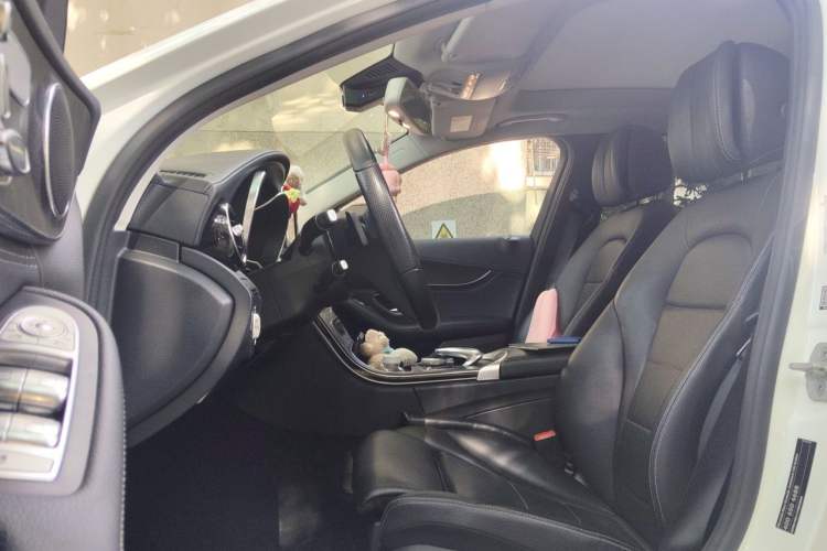 Used Mercedes-Benz C-Class 2015 Revised C 200 L Sport Edition Left Front Seat