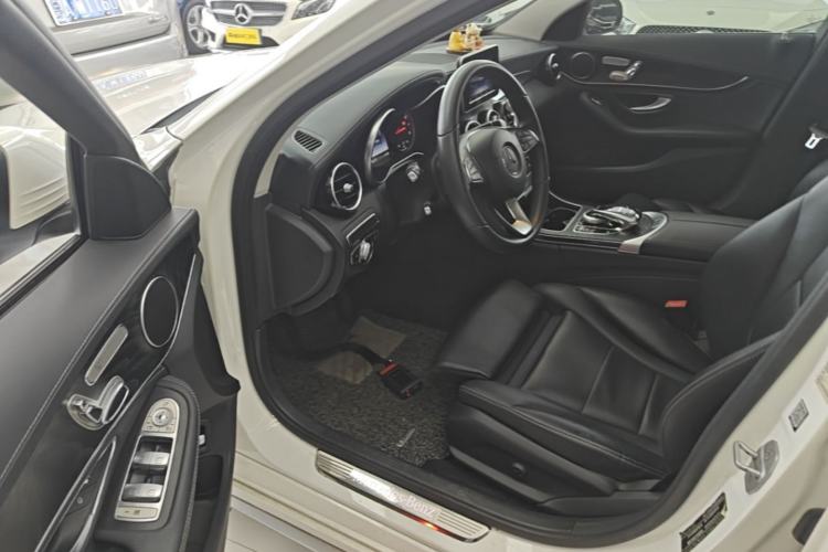 Used Mercedes-Benz C-Class 2015 Revised C 200 L Sport Edition Left Front Seat