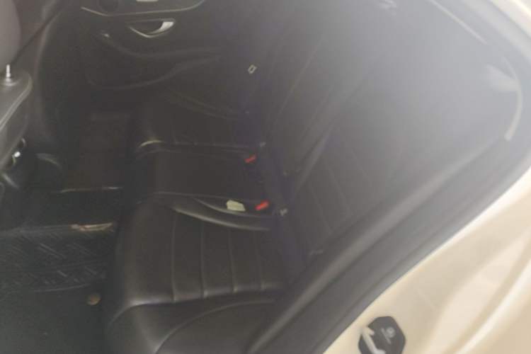 Used Mercedes-Benz C-Class 2015 Revised C 200 L Sport Edition Left Rear Seat