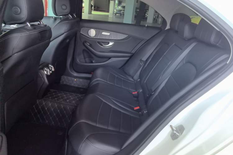 Used Mercedes-Benz C-Class 2015 Revised C 200 L Sport Edition Left Rear Seat
