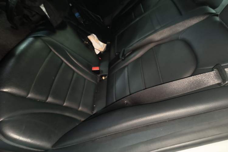 Used Mercedes-Benz C-Class 2015 C 200 Sport Edition Left Rear Seat