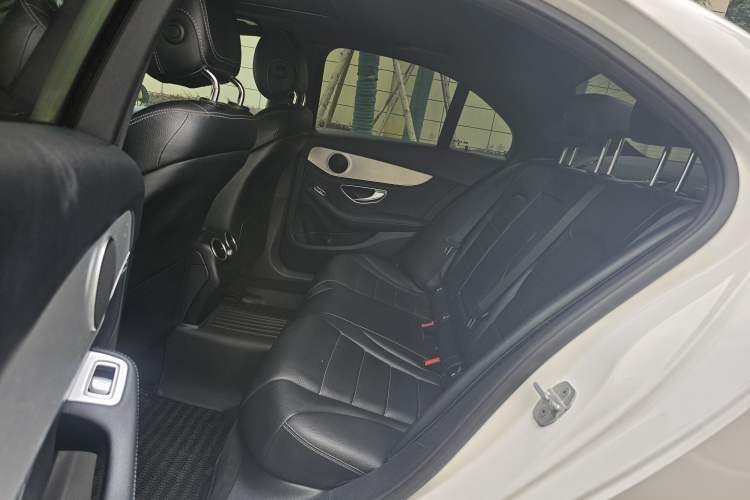 Used Mercedes-Benz C-Class 2015 C 200 Sport Edition Left Rear Seat