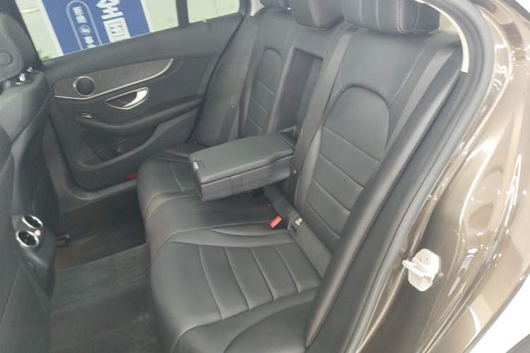 Used Mercedes-Benz C-Class 2015 Revised C 200 L Sport Edition Left Rear Seat