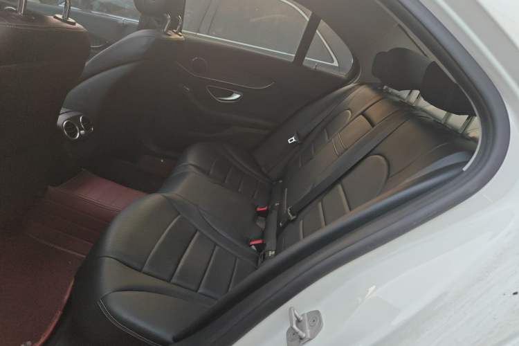 Used Mercedes-Benz C-Class 2015 C 180 L Sport Edition Left Rear Seat