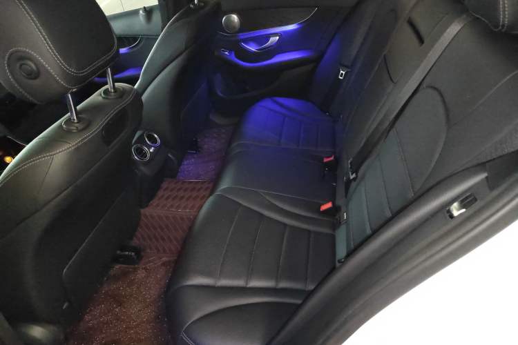 Used Mercedes-Benz C-Class 2015 C 200 station wagon Left Rear Seat