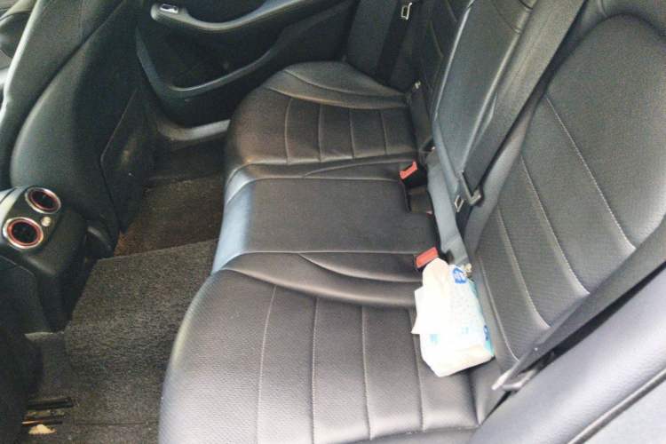 Used Mercedes-Benz C-Class 2015 Revised C 200 L Sport Edition Left Rear Seat