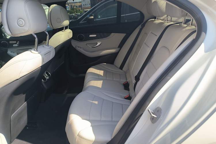 Used Mercedes-Benz C-Class 2015 C 200 L 4MATIC Sport Edition Left Rear Seat