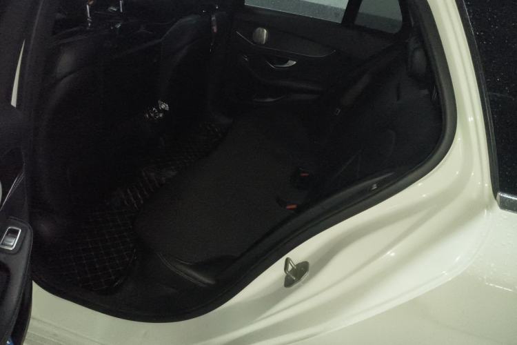 Used Mercedes-Benz C-Class 2015 C 200 station wagon Left Rear Seat