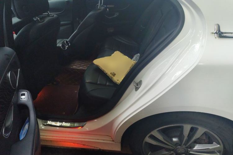 Used Mercedes-Benz C-Class 2015 Revised C 200 L Sport Edition Left Rear Seat