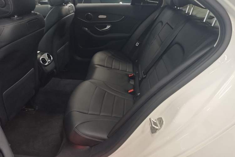 Used Mercedes-Benz C-Class 2015 Revised C 200 L Sport Edition Left Rear Seat