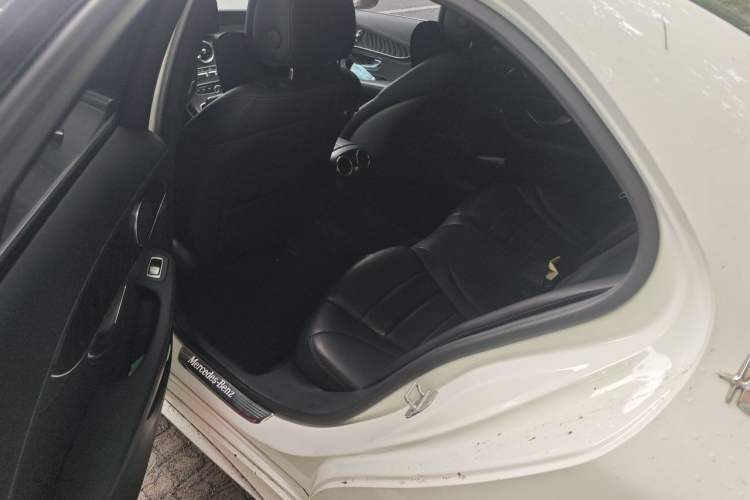 Used Mercedes-Benz C-Class 2015 Revised C 200 L Sport Edition Left Rear Seat