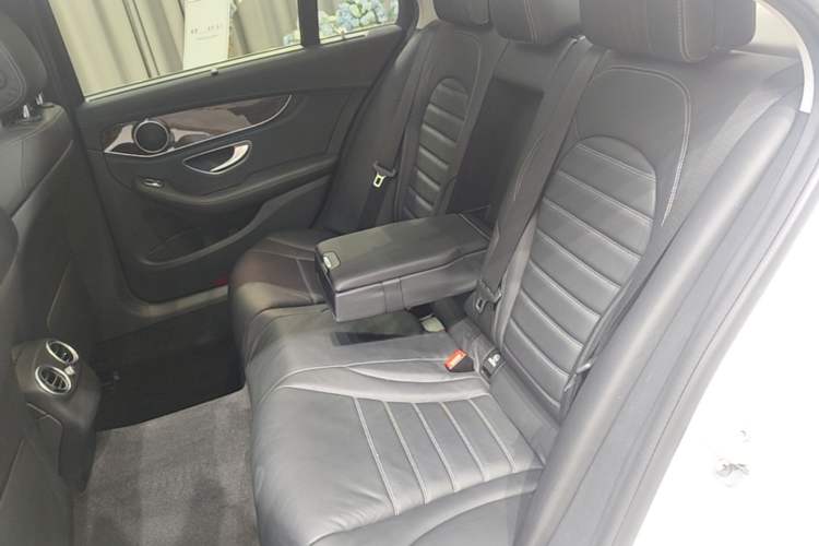 Used Mercedes-Benz C-Class 2015 C 260 L Left Rear Seat