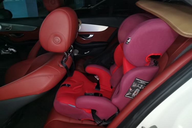 Used Mercedes-Benz C-Class 2015 C 200 Sport Edition 4MATIC Left Rear Seat