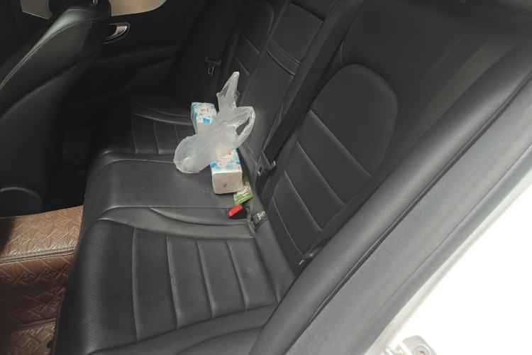 Used Mercedes-Benz C-Class 2015 C 200 Sport Edition 4MATIC Left Rear Seat