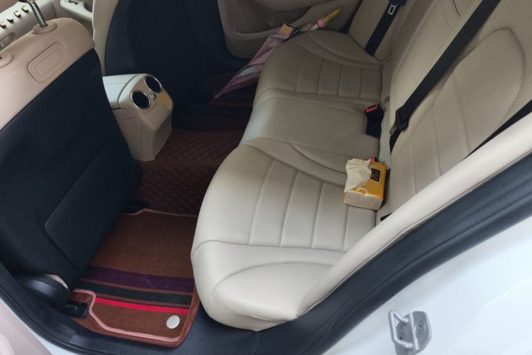 Used Mercedes-Benz C-Class 2015 C 200 L 4MATIC Sport Edition Left Rear Seat